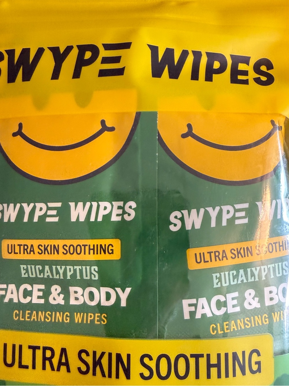 Eucalyptus Face & Body Cleansing Wipes - Green - Picture 3 of 16